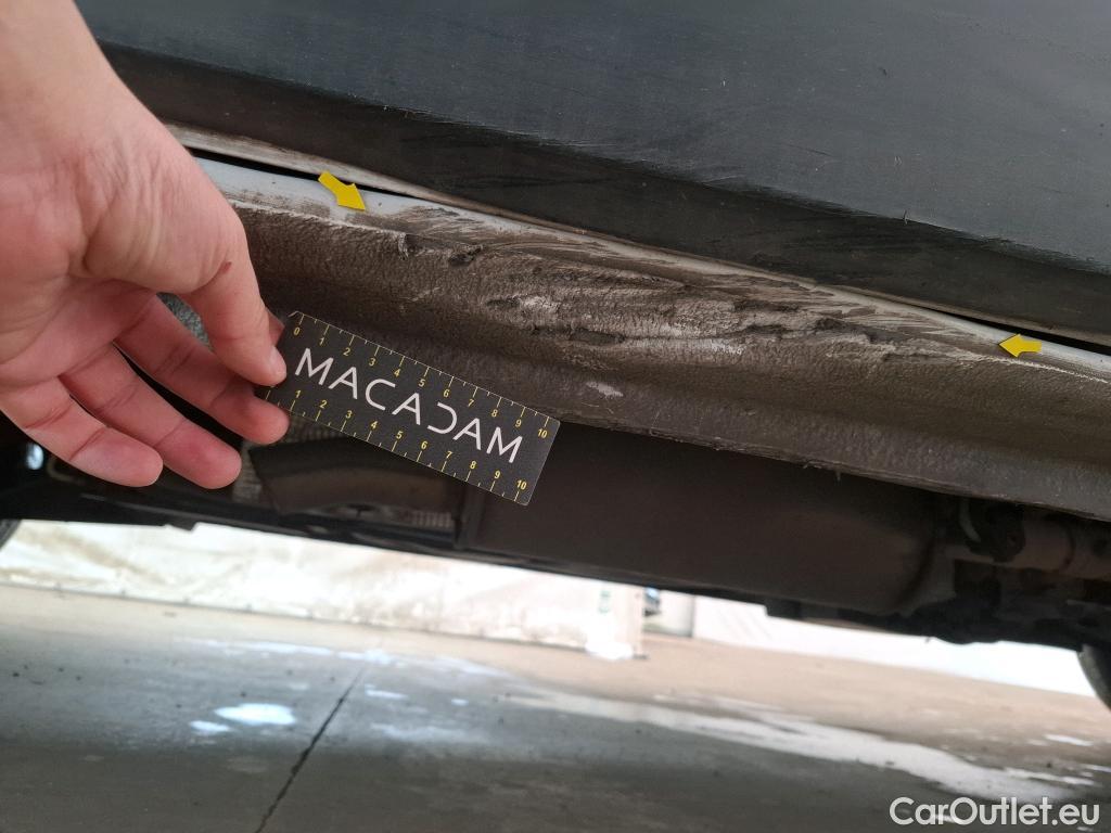  Renault  Trafic  III Fourgon L2H1 3T Confort 2.0 dCi 130CV BVM6 E6d #34