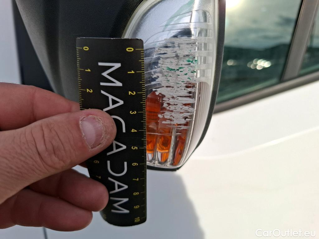  Renault  Master  III Fourgon L3H2 3 5 Grand Confort dCi 135CV BVM6 7 Sieges E6dT #104