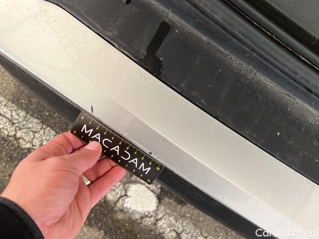  Peugeot  2008  Allure Business 1.5 HDi 130CV BVA8 E6d #5