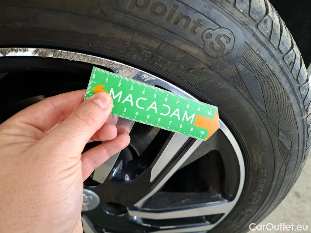  Peugeot  208  Road Trip 1.5 HDi 100CV BVM6 E6d #24