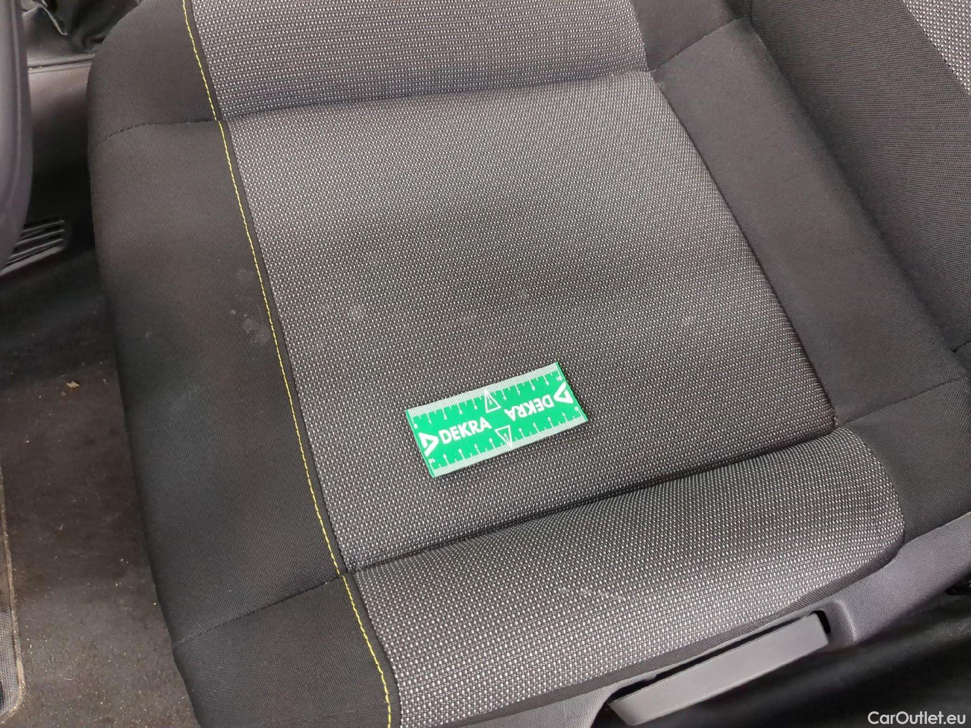  Citroen  C3  Feel Pack 1.2 PureTech 80CV BVM5 E6d #6