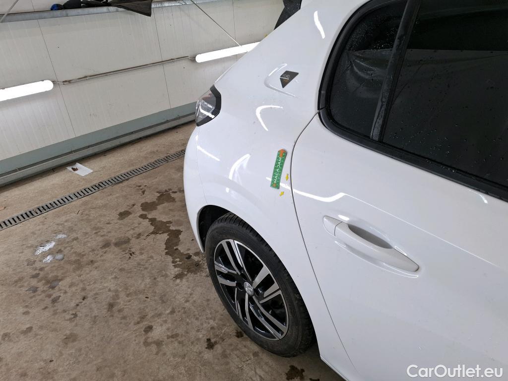  Peugeot  208  Road Trip 1.5 HDi 100CV BVM6 E6d #32