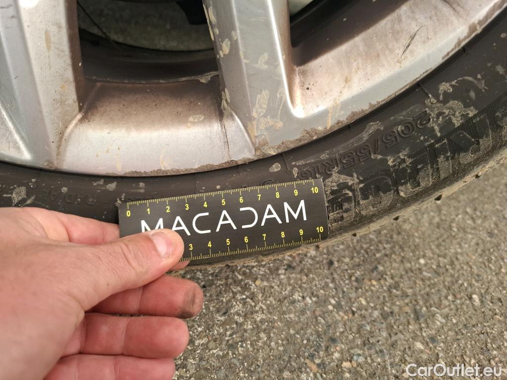  Seat  Leon SEAT  Sportstourer / 2020 / 5P / Break 1.0 eTSI 110 DSG S&S Style Business #12