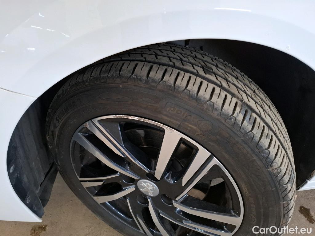  Peugeot  208  Road Trip 1.5 HDi 100CV BVM6 E6d #37