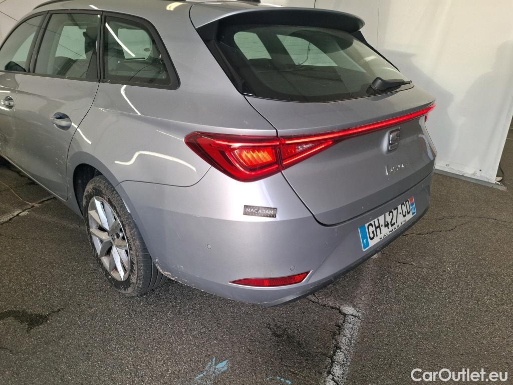  Seat  Leon SEAT  Sportstourer / 2020 / 5P / Break 1.0 eTSI 110 DSG S&S Style Business #1