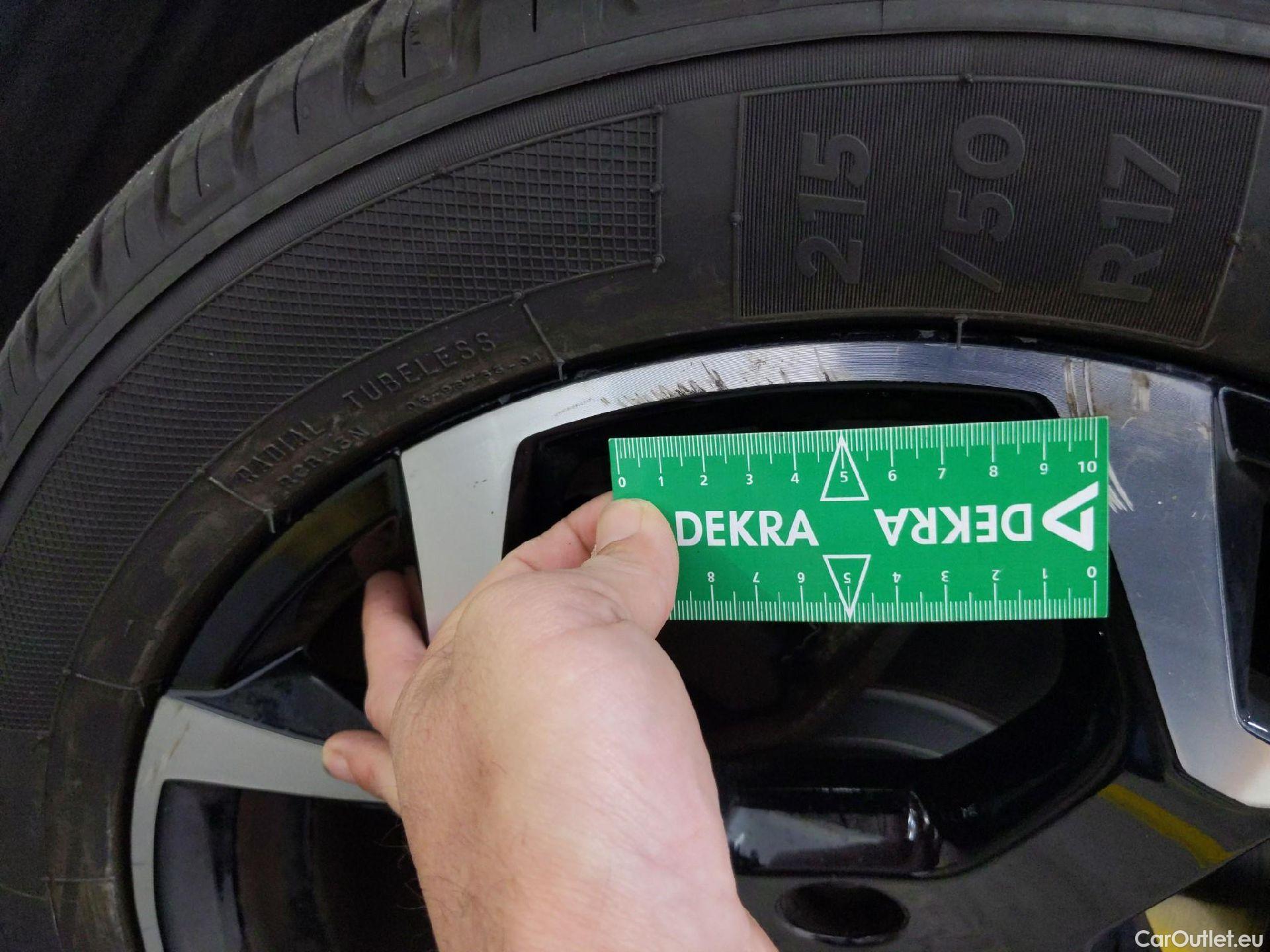  Opel  Crossland  X Ultimate 1.2 Turbo 130CV BVA6 E6dT #4