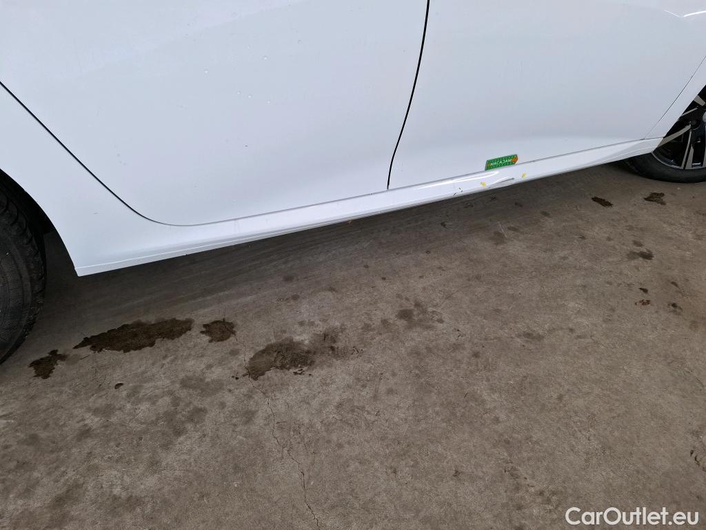  Peugeot  208  Road Trip 1.5 HDi 100CV BVM6 E6d #11