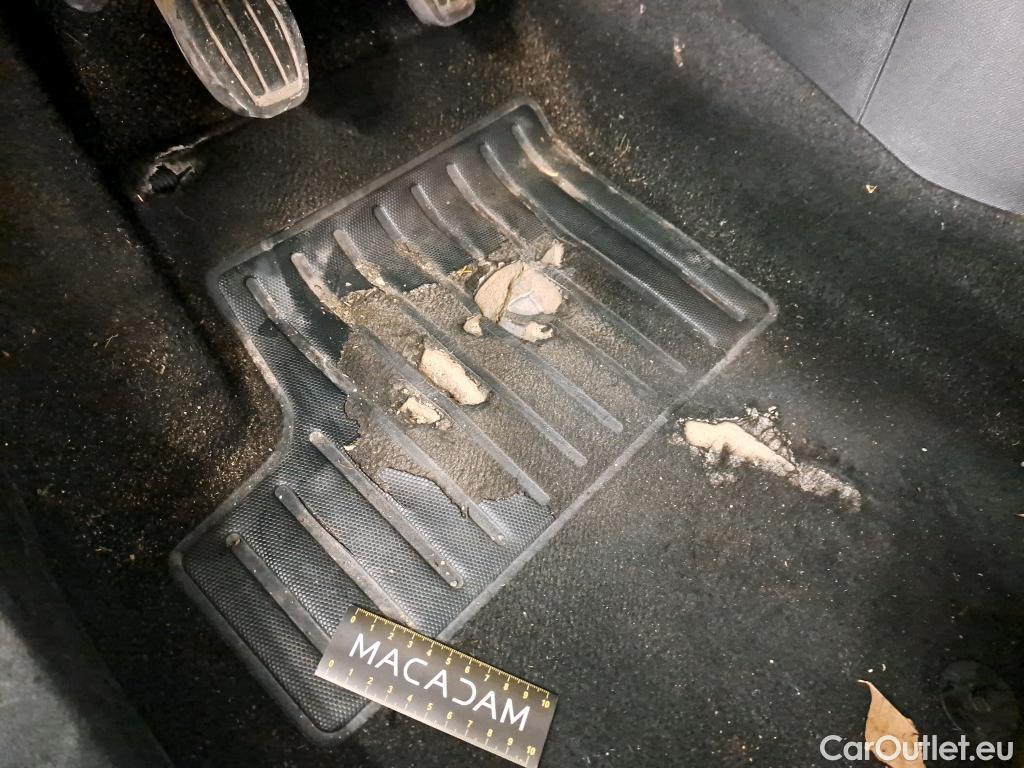  Peugeot  208  Active Business 1.5 HDi 100CV BVM6 E6d #1