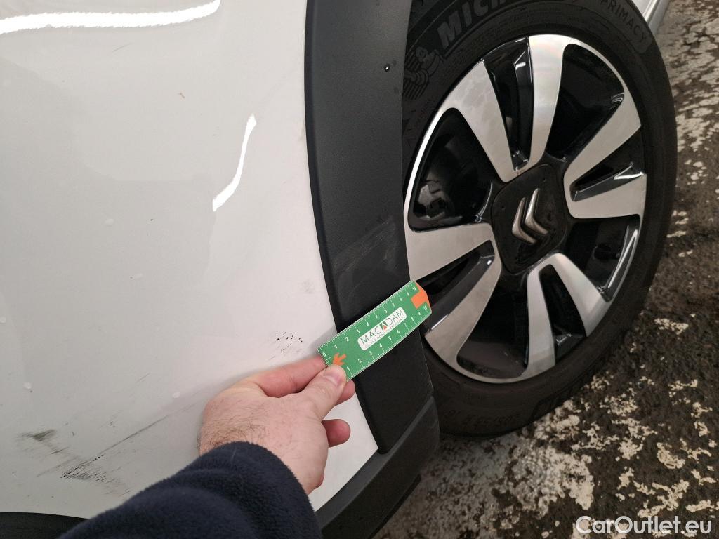  Citroen  C3  Shine 1.2 PureTech 80CV BVM5 6E #13