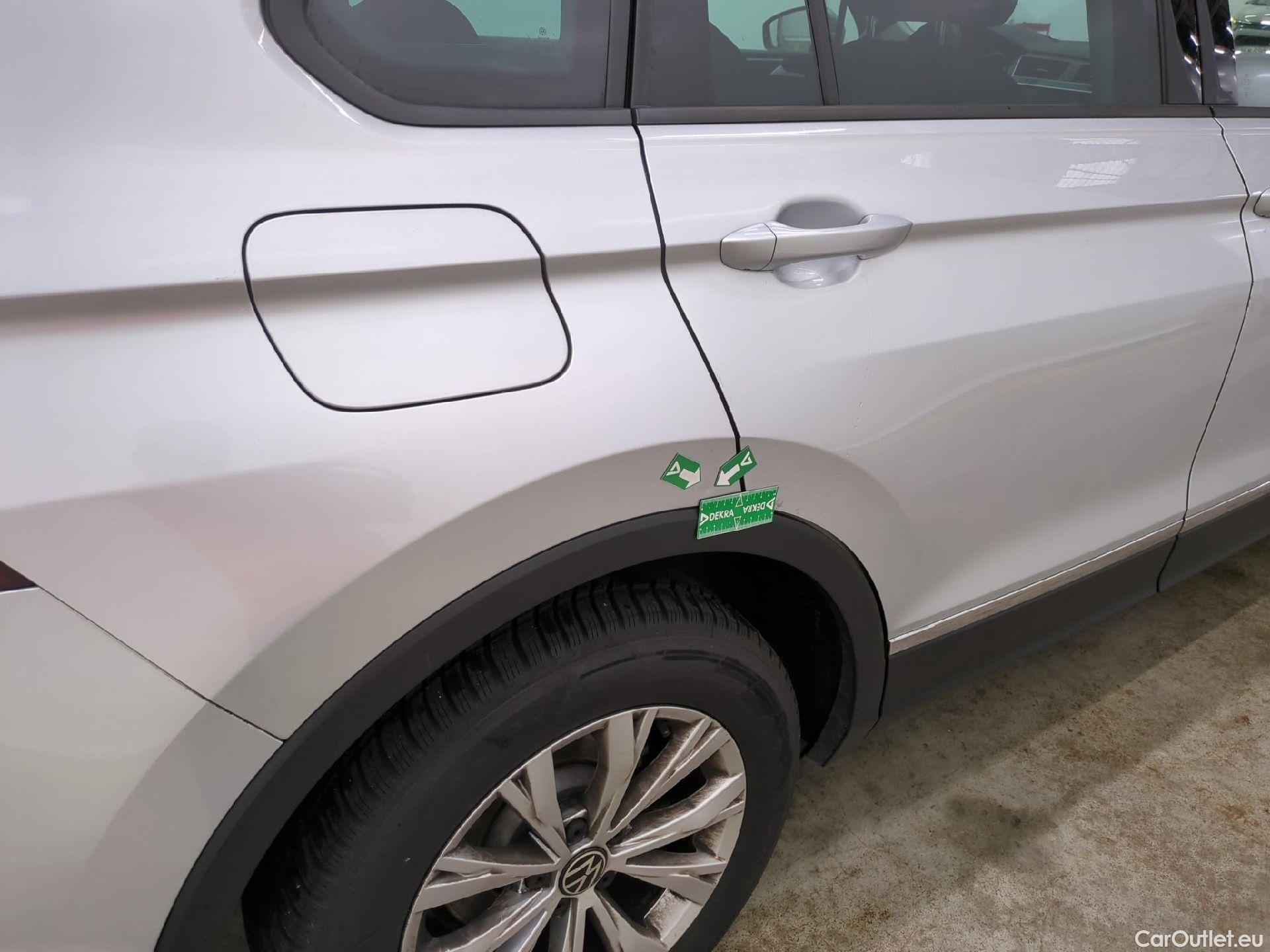  Volkswagen  Tiguan VOLKSWAGEN  / 2020 / 5P / SUV 2.0 TDI 150 DSG7 Life Business #10