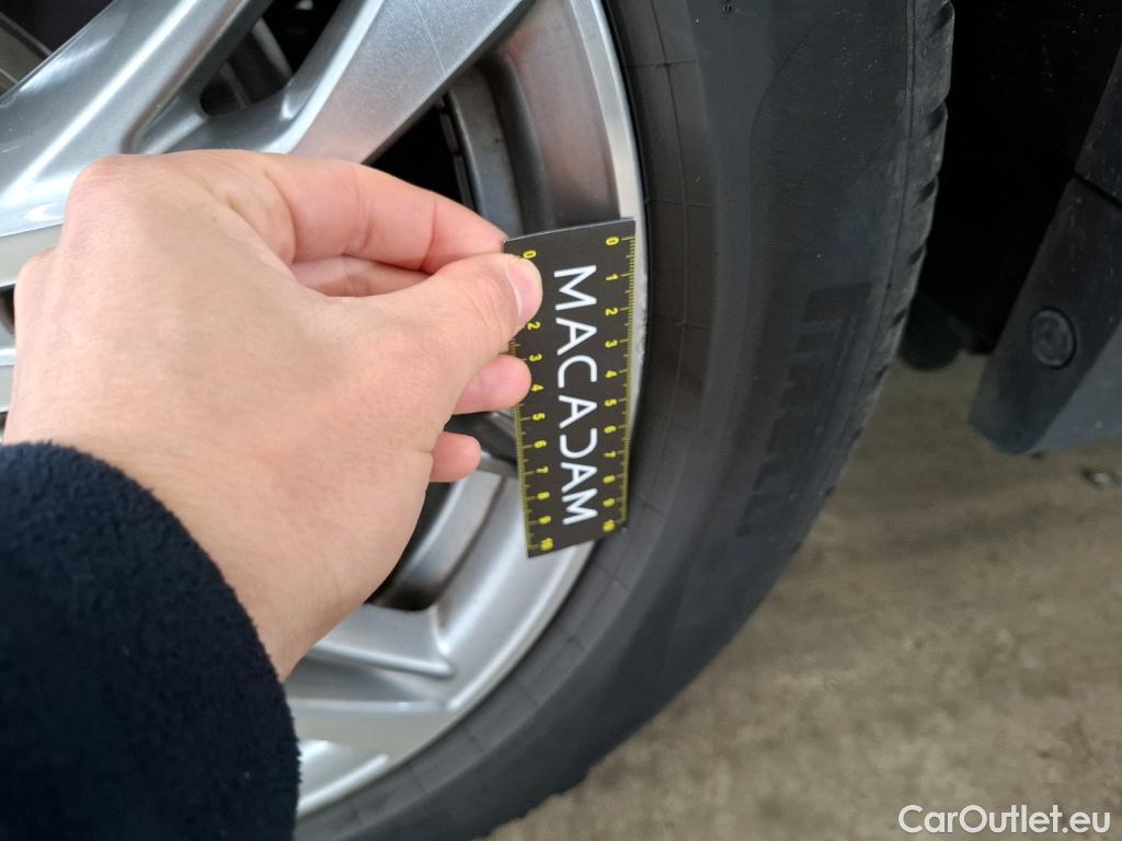  Bmw  X1 Série  sDrive18d Lounge 2.0 150CV BVM6 E6d #17