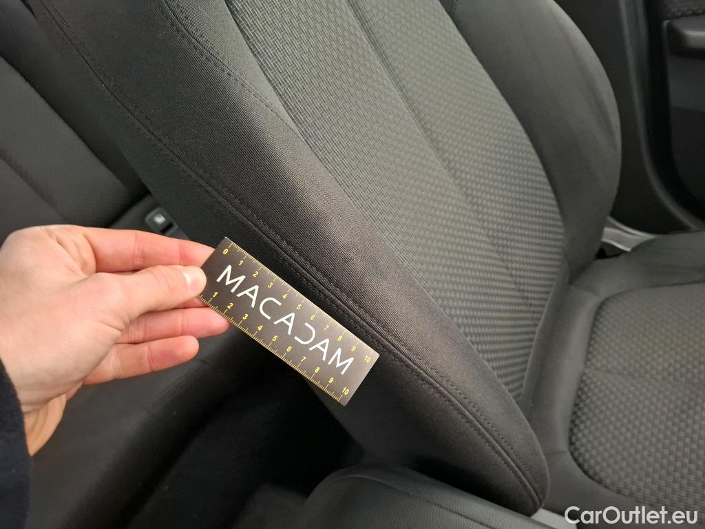  Bmw  Serie 1 Série 1 Berline 118 i Lounge 1.5 140CV BVM6 E6dT #15