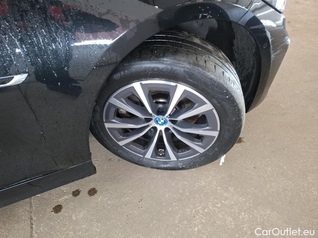  Bmw  Serie 3 BMW Série 3 Berline / 2022 / 4P / Berline 320e 204ch Business Design BVA8 Hybride #30