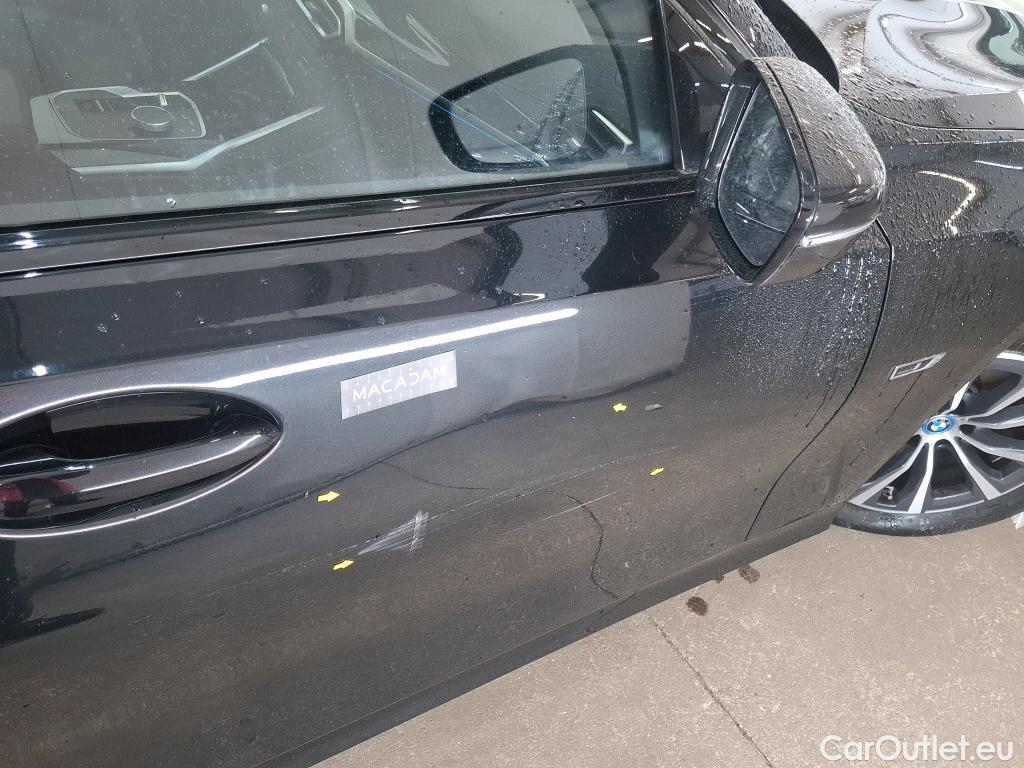  Bmw  Serie 3 BMW Série 3 Berline / 2022 / 4P / Berline 320e 204ch Business Design BVA8 Hybride #4