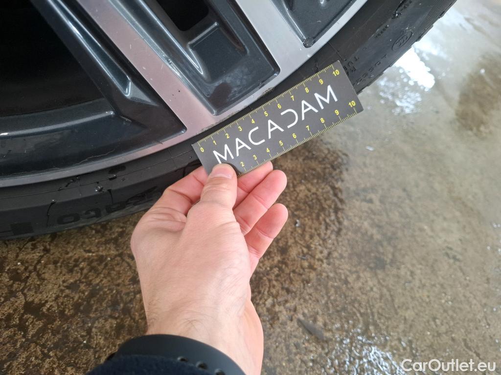  Bmw  Serie 1 Série 1 Berline 118 i Lounge 1.5 140CV BVM6 E6dT #22