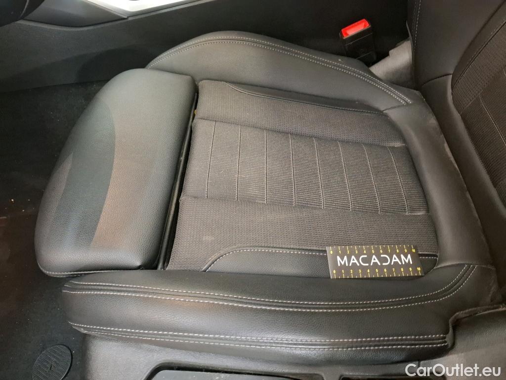  Bmw  Serie 3 BMW Série 3 Berline / 2022 / 4P / Berline 320e 204ch Business Design BVA8 Hybride #48