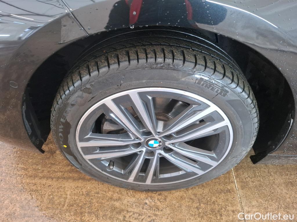  Bmw  Serie 1 Série 1 Berline 118 i Lounge 1.5 140CV BVM6 E6dT #1