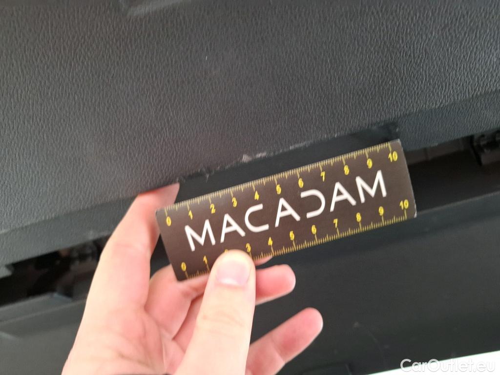  Volkswagen  Golf  VOLKSWAGEN / 2020 / 5P / Berline 2.0 TDI SCR 115 BVM6 Life Busi 1st #18