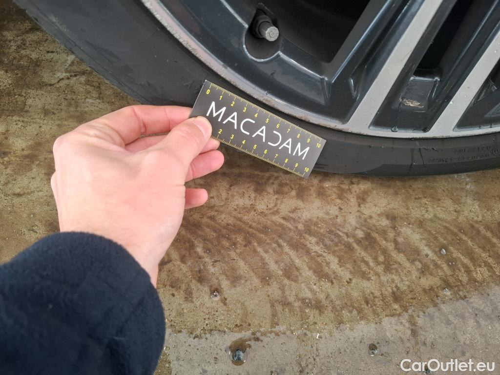  Bmw  Serie 1 Série 1 Berline 118 i Lounge 1.5 140CV BVM6 E6dT #11