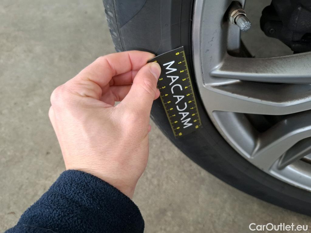  Bmw  X1 Série  sDrive18d Lounge 2.0 150CV BVM6 E6d #21