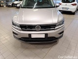  Volkswagen  Tiguan VOLKSWAGEN  / 2016 / 5P / SUV 2.0 TDI SCR 110KW BUSINESS BMT DSG #31