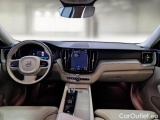  Volvo  XC60 VOLVO  / 2021 / 5P / SUV B4 D AWD AUTOMATICO ULTIMATE BRIGHT #3