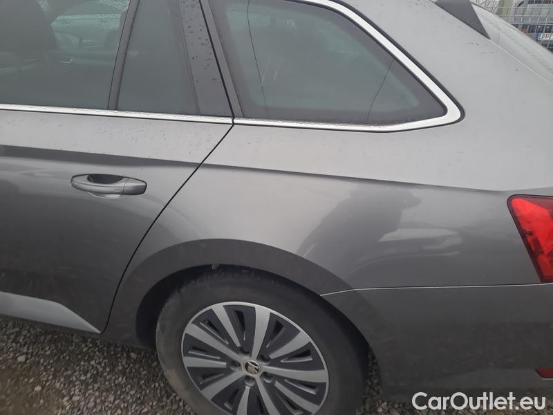  Skoda  Superb  Combi (3V5)(2015) Sup.C.FL2.0TDI 110 Style AT #8