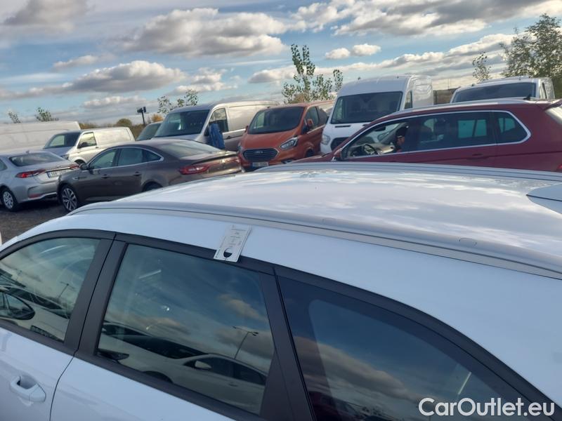  KIA  Cee'd Ceed Sportswagon (2018->) Ceed SW 1.5 T-GDI 118 Spin 5d #4