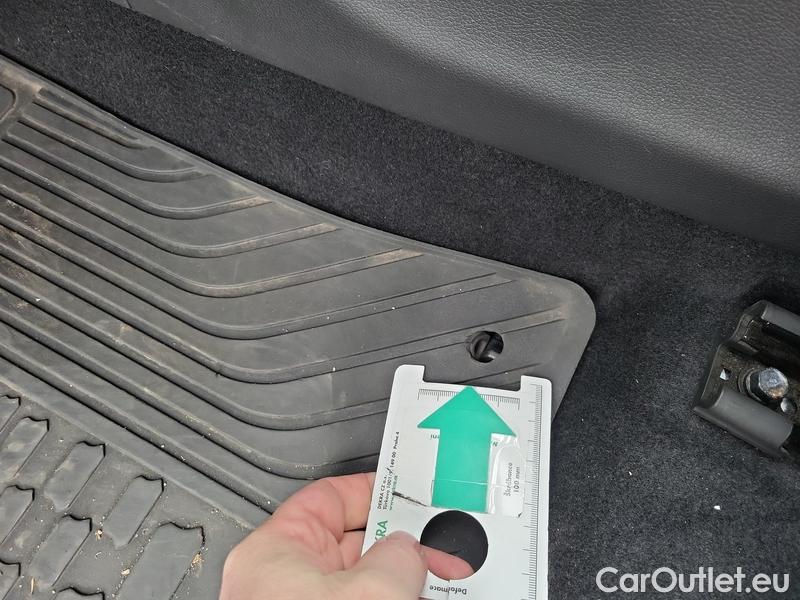  Hyundai  i30  (PD)(01.2017 ->)  kom.1.6CRDi 115 Smart #4