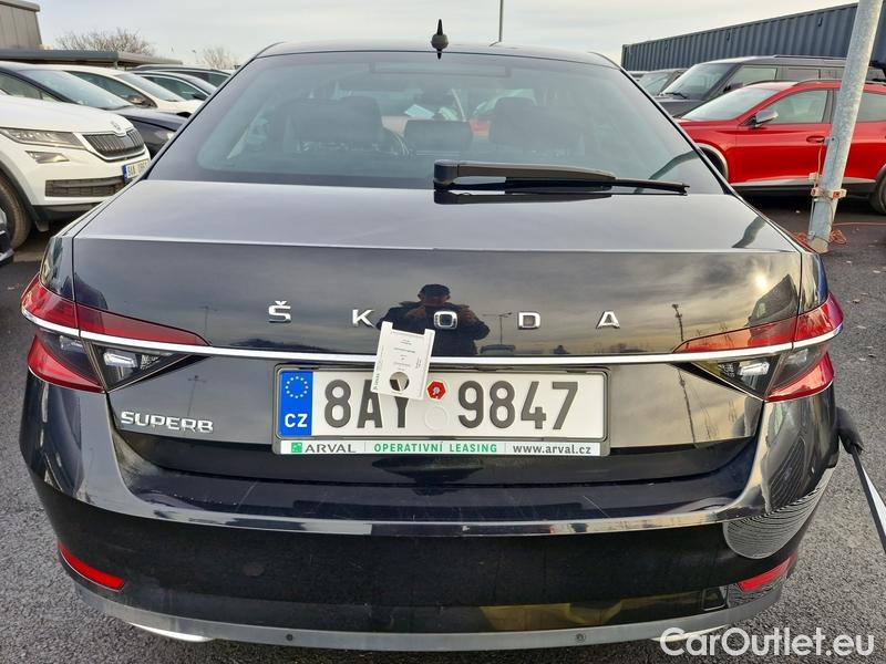  Skoda  Superb  Combi (3V5)(2015) Supe.2.0TDI 147 L&K Aut #18