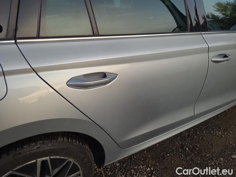  Skoda  Octavia  Combi (NX3)(2020) Oct.Combi 2.0TDI 110 Style AT #10