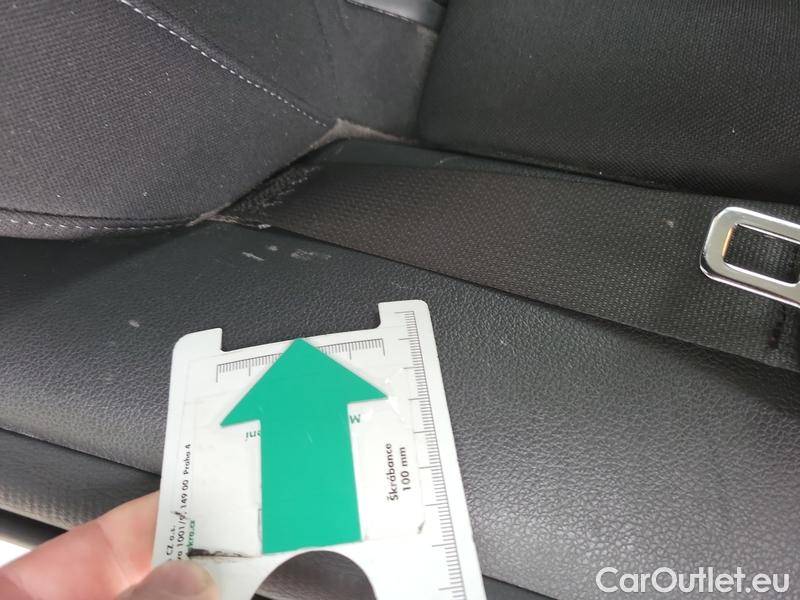  Hyundai  i30  (PD)(01.2017 ->)  kom.1.6CRDi 115 Smart #10