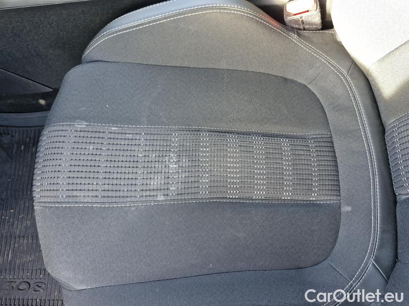  Peugeot  308 -SW  (P5) (2021)  SW 1.5 BHDi 130 ALL.P Aut #21