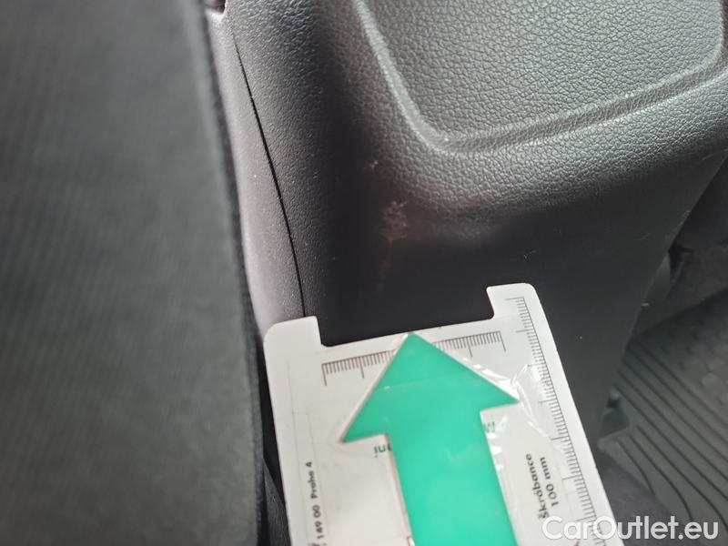  Hyundai  i30  (PD)(01.2017 ->)  kom.1.6CRDi 115 Smart #9