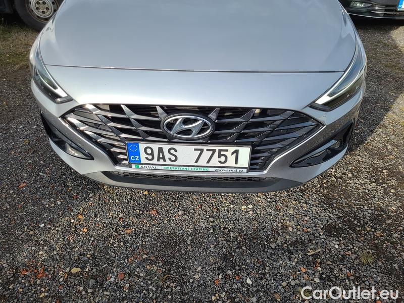  Hyundai  i30  (PD)(01.2017  ->)  kom.1.5T-GDI Smart AT 5d #2