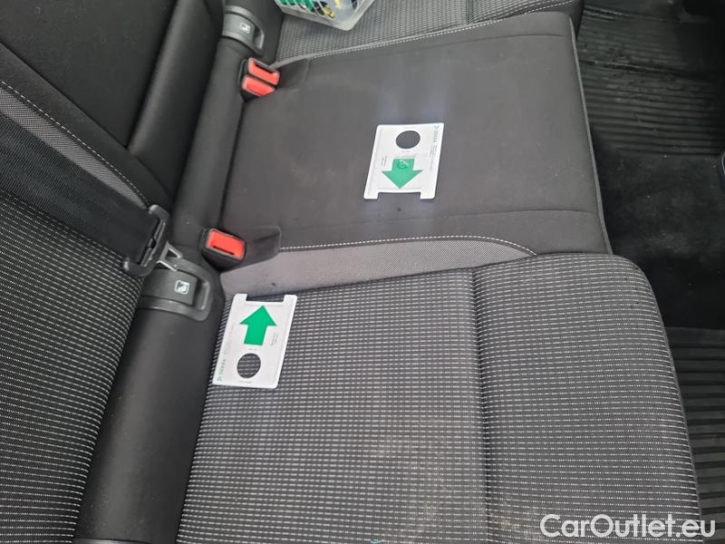  Skoda  Octavia  Combi (NX3)(2020) Oct.Combi 1.5TSI 110 Ambition #12