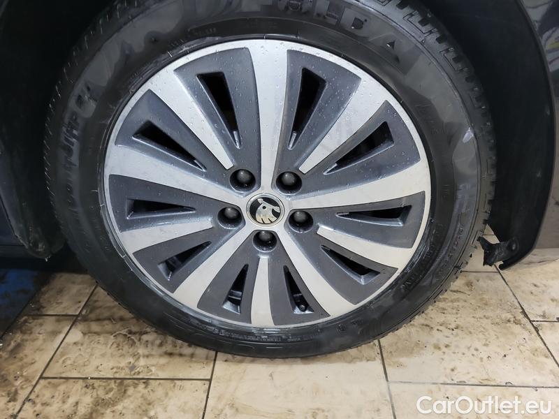  Skoda  Superb  (3V3)(2015)  1.4PHEV 160 Style AT #7