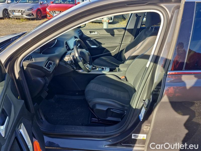  Peugeot  308 -SW  (P5) (2021)  SW 1.5 BHDi 130 ALL.P Aut #11