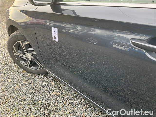  Hyundai  i30  kom.1.0TGDI FamilySmart AT #1