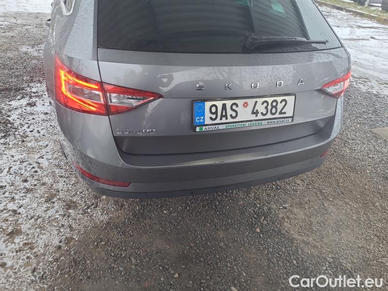  Skoda  Superb  Combi (3V5)(2015) Sup.C.FL2.0TDI 110 Style AT #4