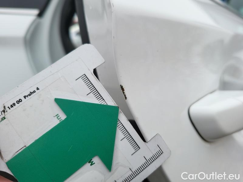  Hyundai  i30  (PD)(01.2017 ->)  kom.1.6CRDi 115 Smart #17