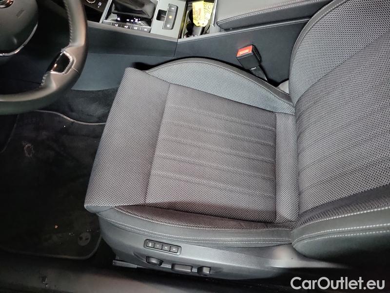  Skoda  Superb  (3V3)(2015)  1.4PHEV 160 Style AT #8