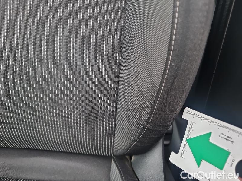  Skoda  Octavia  Combi (NX3)(2020) Oct.Combi 1.5TSI 110 Ambition #9