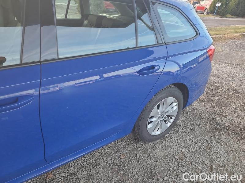  Skoda  Octavia  Combi (NX3)(2020) Oct.Combi 1.5TSI 110 Ambition #9