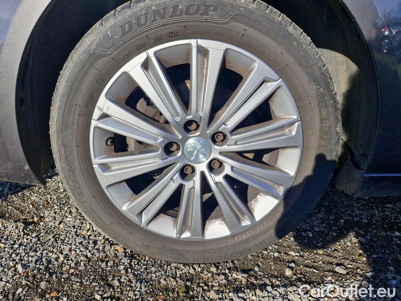  Peugeot  308 -SW  (P5) (2021)  SW 1.5 BHDi 130 ALL.P Aut #8