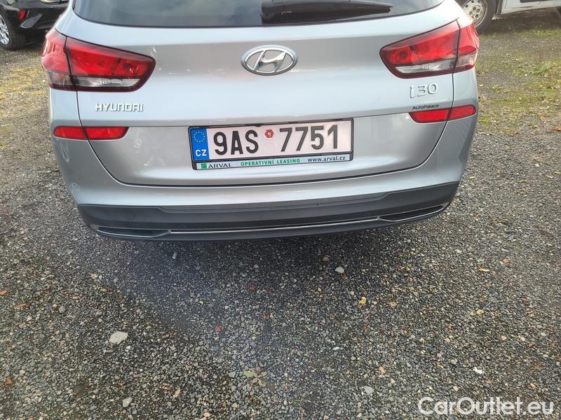  Hyundai  i30  (PD)(01.2017  ->)  kom.1.5T-GDI Smart AT 5d #10
