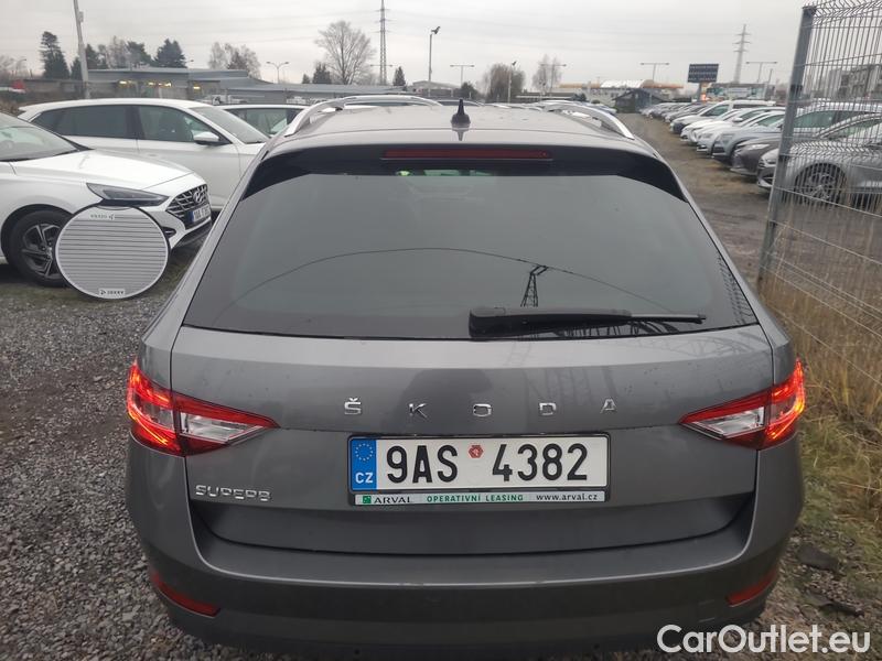  Skoda  Superb  Combi (3V5)(2015) Sup.C.FL2.0TDI 110 Style AT #9