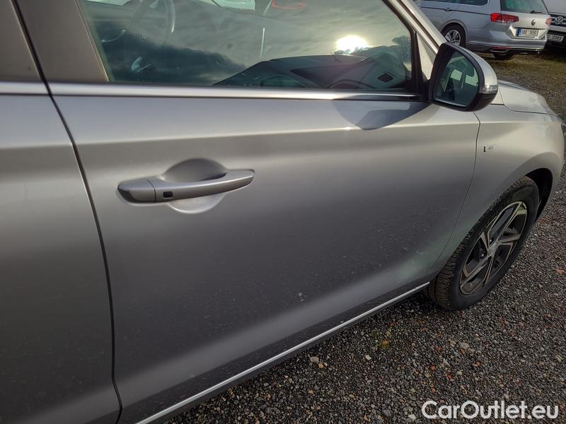  Hyundai  i30  (PD)(01.2017  ->)  kom.1.5T-GDI Smart AT 5d #14