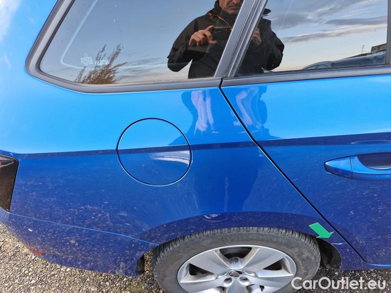  Skoda  Fabia  Combi (2015)  Com.1.0TSI 70 Ambition #24