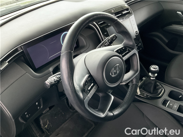  Hyundai  Tucson Tuc.1.6TGDI 110 Smart 4x4 5d #8